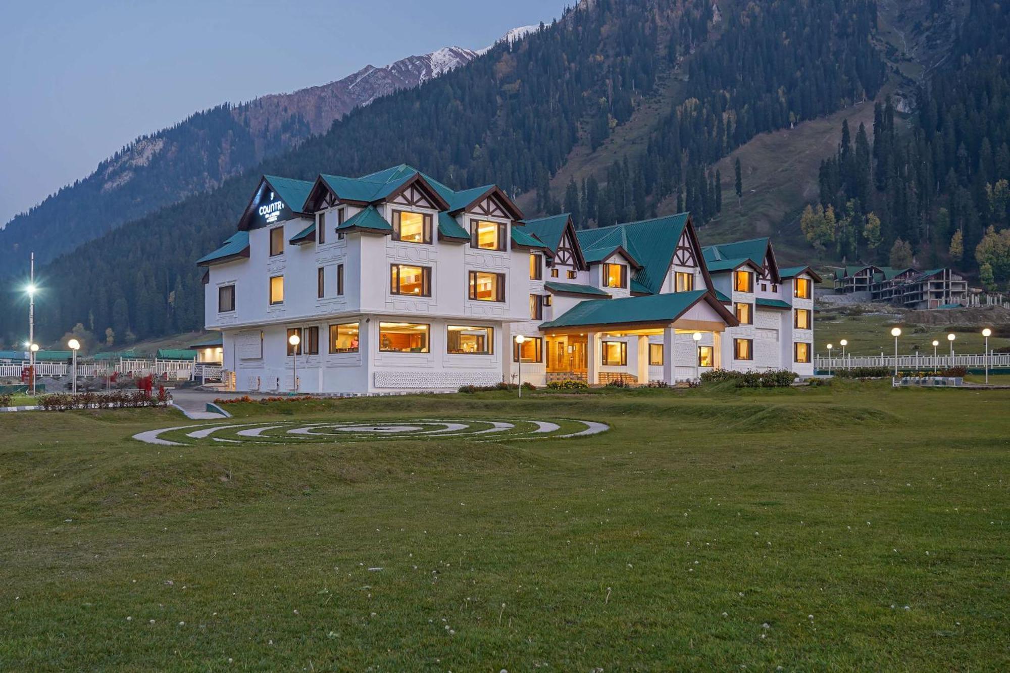 Country Inn Suites By Radisson Sonamarg Exterior photo