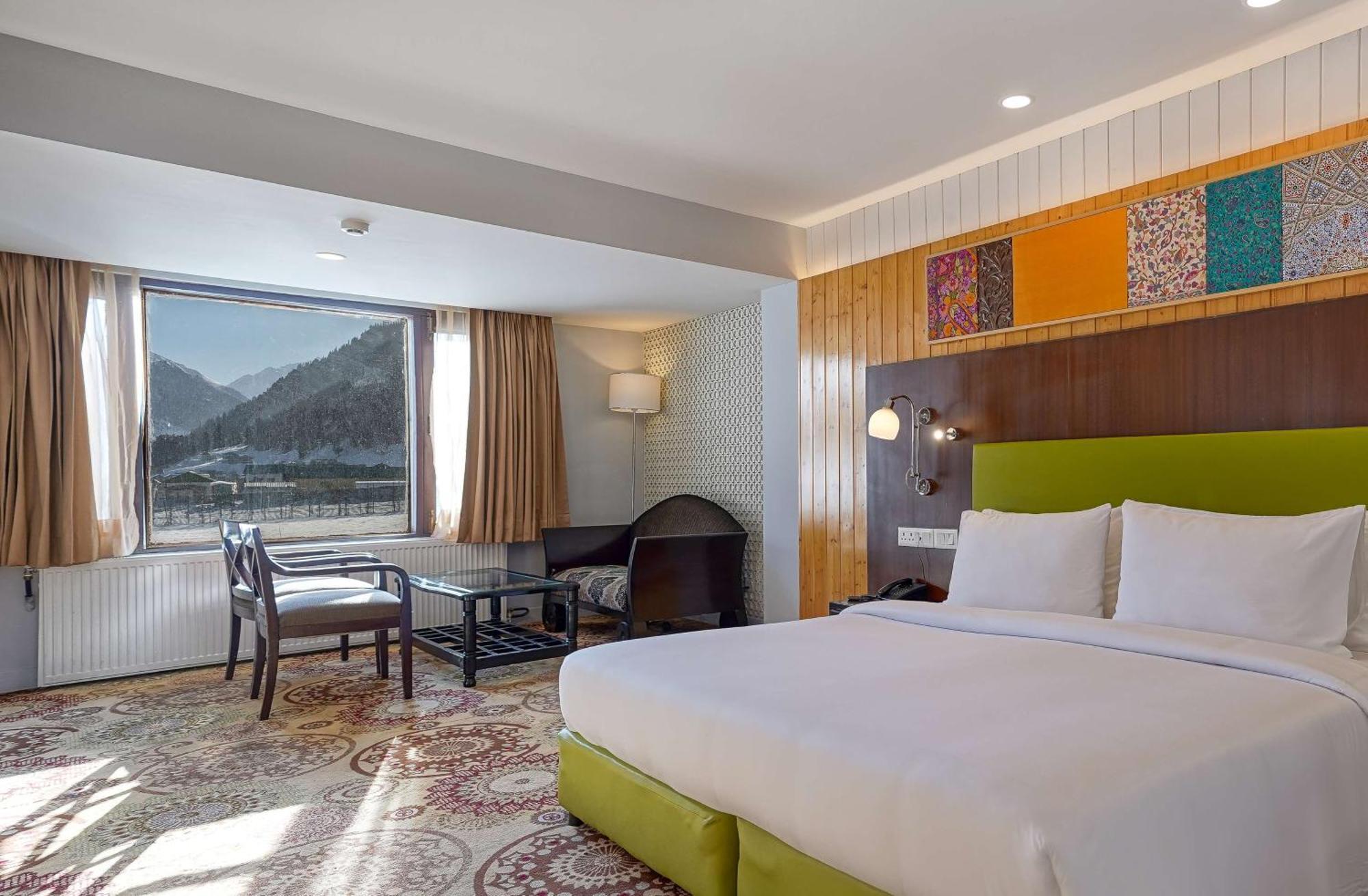 Country Inn Suites By Radisson Sonamarg Exterior photo